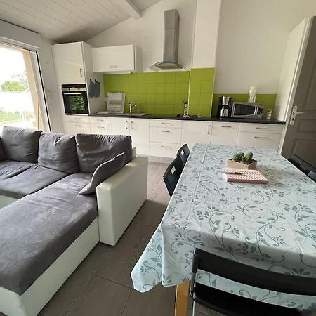 Les Lys De Rosie - Maison Familiale De Plain Pied Campagne Boisset-lès-Montrond Kültér fotó